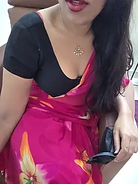 Snapshot of Roja-Telugu777 chatting on 06-24-26, 12:09 Roja-Telugu777 online show from 06-24-26, 12:09