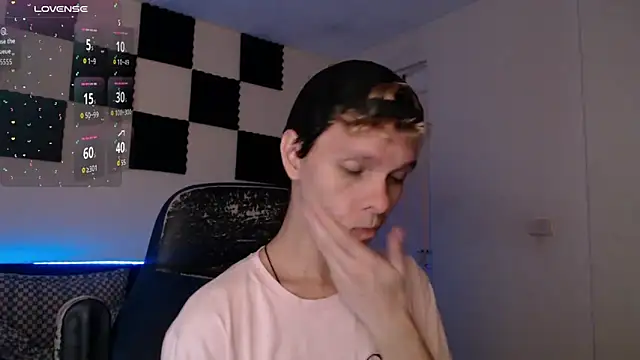 bryamado69 online show from 10-22-25, 01:39