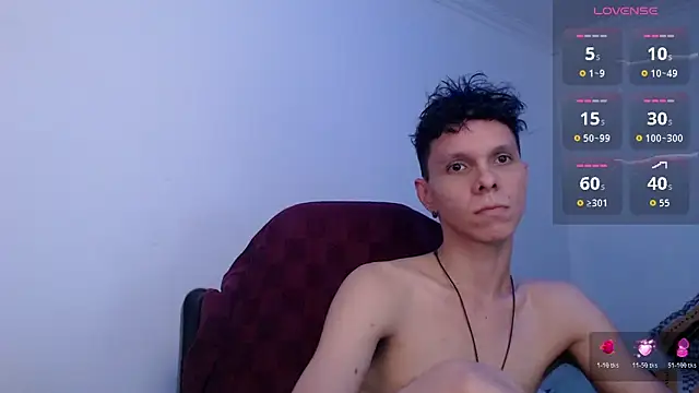 Snapshot of bryamado69 chatting on 06-18-26, 09:14 bryamado69 online show from 06-18-26, 09:14