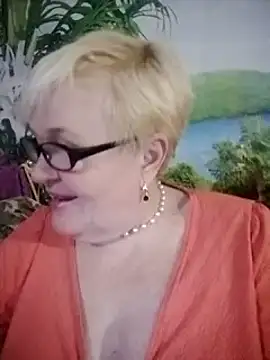 VioletSweet566 online show from 12-11-24, 05:26