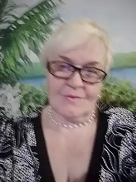 VioletSweet566 online show from 12-12-24, 02:11