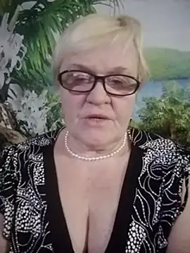 VioletSweet566 online show from 01-27-25, 09:44