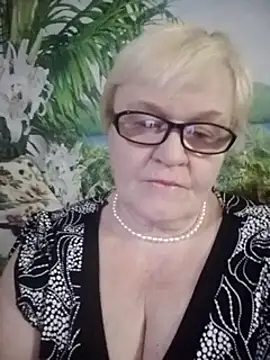 VioletSweet566 online show from 01-28-25, 01:59