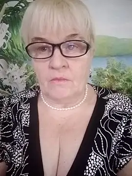 VioletSweet566 online show from 02-11-25, 10:04