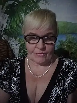 VioletSweet566 online show from 03-07-25, 10:43