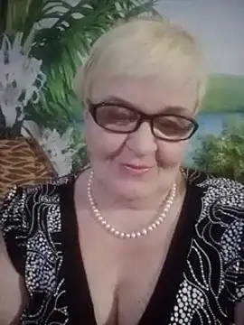 VioletSweet566 online show from 03-08-25, 02:01