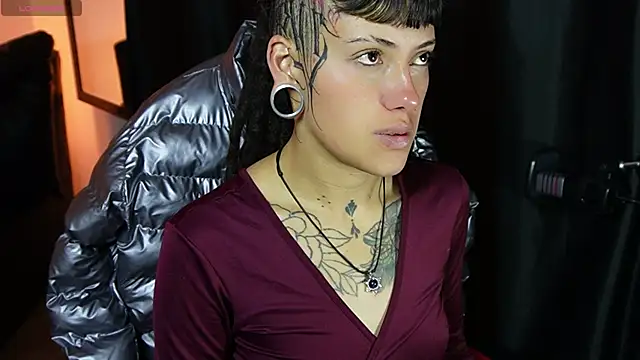  sharlotte777 online show from 04-01-26, 02:14