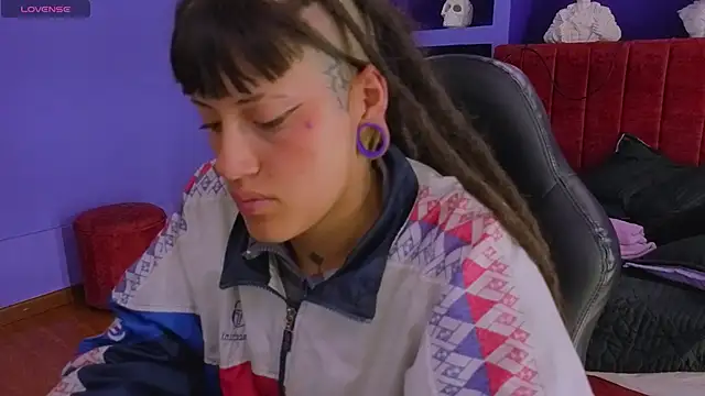  sharlotte777 online show from 04-19-26, 06:10