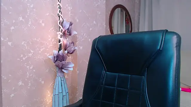 Ann  Cute online show from 01-04-25, 01:42