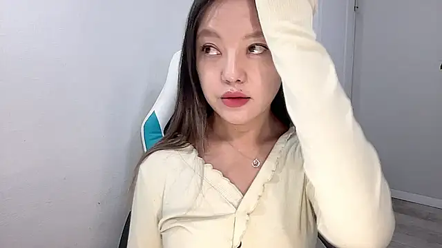 Snapshot of Risalynn chatting on 12-07-24, 03:36 Risalynn online show from 12-07-24, 03:36