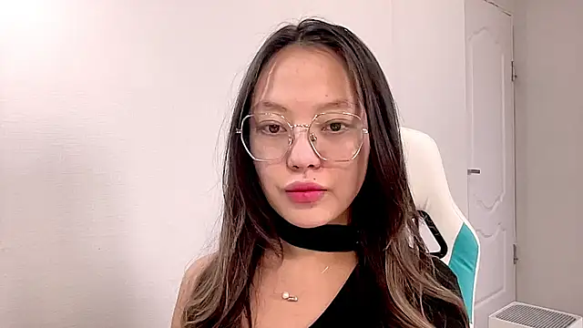 Snapshot of Risalynn chatting on 01-18-25, 03:31 Risalynn online show from 01-18-25, 03:31