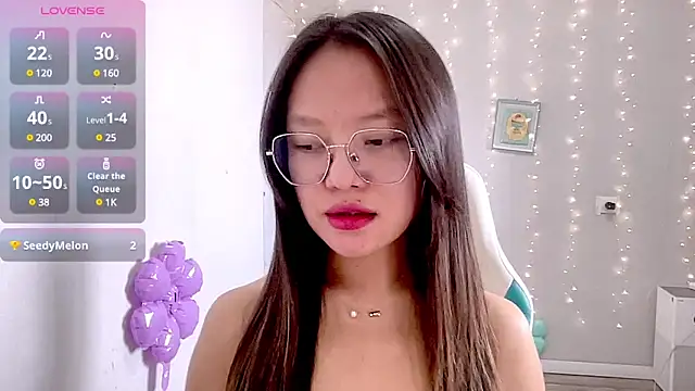 Snapshot of Risalynn chatting on 03-22-25, 07:15 Risalynn online show from 03-22-25, 07:15