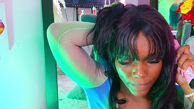 SarahBrunet online show from 10-03-25, 05:10