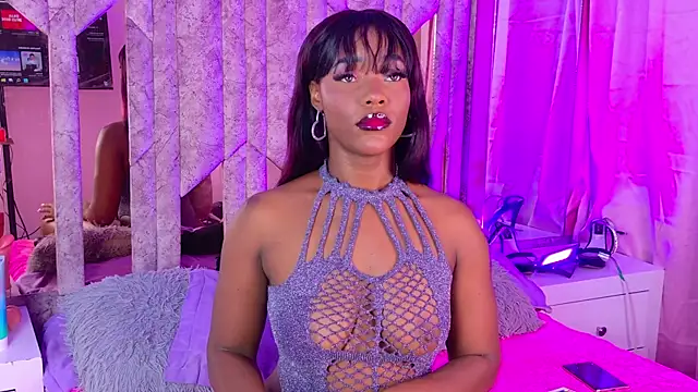 SarahBrunet online show from 10-16-25, 01:01