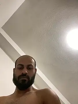 Snapshot of islandvybee55 chatting on 02-10-25, 02:08 islandvybee55 online show from 02-10-25, 02:08