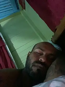 Snapshot of islandvybee55 chatting on 09-11-25, 04:45 islandvybee55 online show from 09-11-25, 04:45