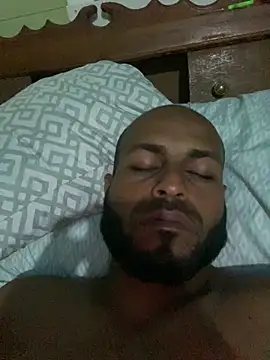 islandvybee55 online show from 02-09-26, 03:54