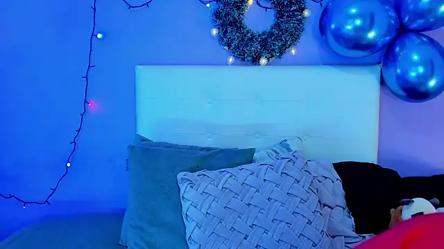 Charlotte11-11 online show from 12-20-25, 03:30