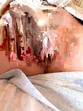 Snapshot of Ladykiss833 chatting on 03-10-26, 02:22 Ladykiss833 online show from 03-10-26, 02:22