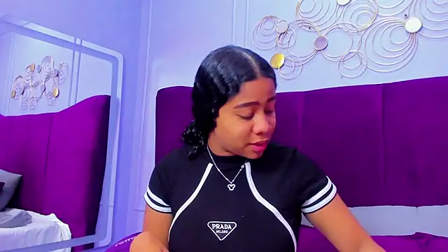 Sofi Fox  online show from 02-28-25, 01:14