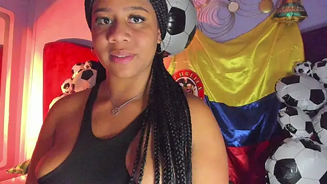 Snapshot of Sofi_Fox_ chatting on 06-18-26, 03:18 Sofi Fox online show from 06-18-26, 03:18