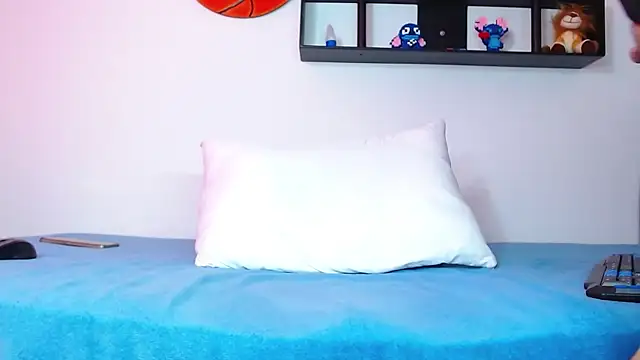 akeemdavid 05 online show from 03-19-26, 04:33