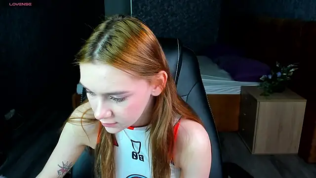 Lesi Moonie01 online show from 01-30-25, 08:01