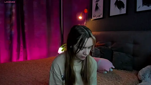 Lesi Moonie01 online show from 11-13-25, 09:19