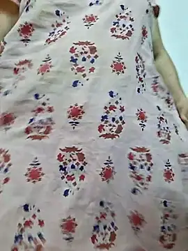 cutiecatty21 online show from 04-17-26, 08:39