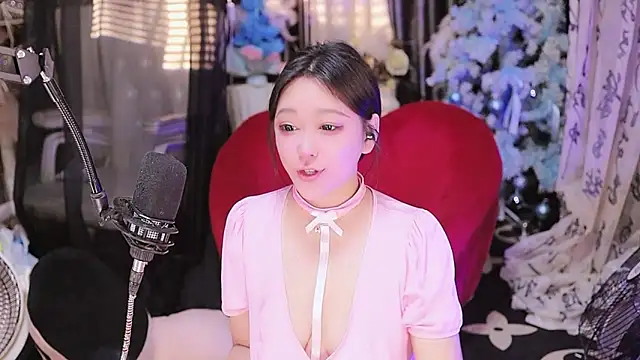 Missy Nana21 online show from 11-17-25, 04:13