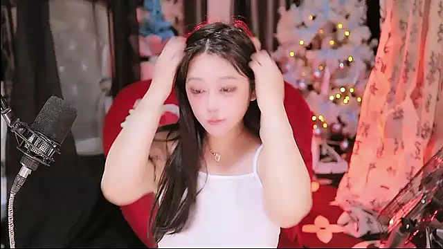 Snapshot of Missy_Nana21 chatting on 01-12-26, 04:01 Missy Nana21 online show from 01-12-26, 04:01