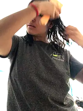 Snapshot of EmmaRossem chatting on 10-04-25, 06:39 EmmaRossem online show from 10-04-25, 06:39