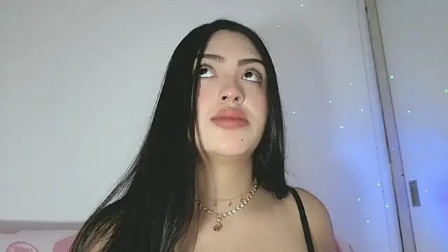 Sweet-Sophiee online show from 04-04-26, 03:05