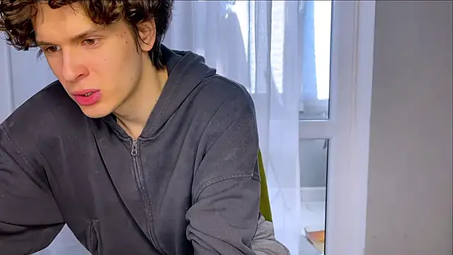 alyx garden online show from 03-21-26, 08:08