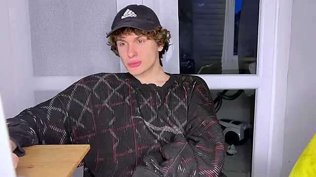 alyx garden online show from 04-21-26, 06:23