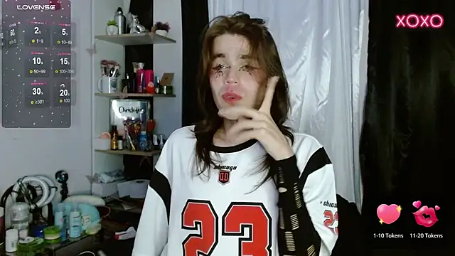 Snapshot of shun_sun chatting on 12-05-24, 03:37 shun sun online show from 12-05-24, 03:37