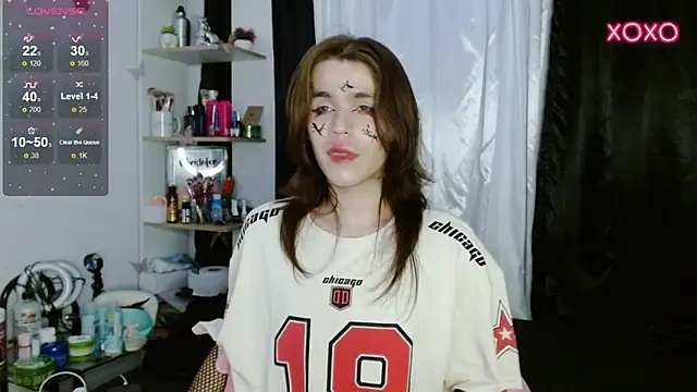 Snapshot of shun_sun chatting on 12-08-24, 01:24 shun sun online show from 12-08-24, 01:24