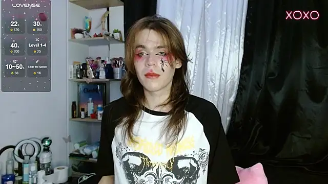 Snapshot of shun_sun chatting on 02-12-25, 02:14 shun sun online show from 02-12-25, 02:14