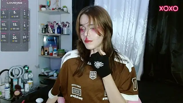 Snapshot of shun_sun chatting on 02-19-25, 01:40 shun sun online show from 02-19-25, 01:40