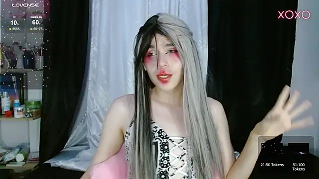 Snapshot of shun_sun chatting on 02-21-25, 02:28 shun sun online show from 02-21-25, 02:28