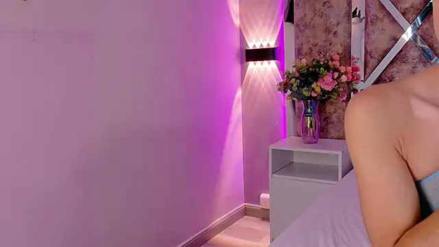 MaxiRogers online show from 01-09-26, 10:29