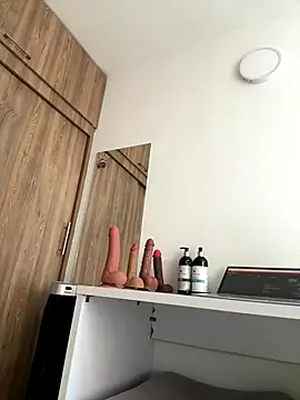 adahara19 online show from 12-05-25, 01:42