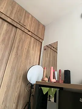 adahara19 online show from 03-31-26, 05:46