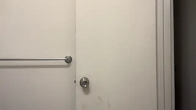 Snapshot of shandiloveslemonss chatting on 03-18-25, 11:42 shandiloveslemonss online show from 03-18-25, 11:42