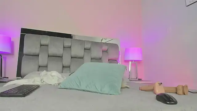 kimberlyycox online show from 03-08-25, 12:22