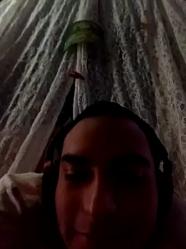 DaniSexFlow online show from 11-07-25, 04:34