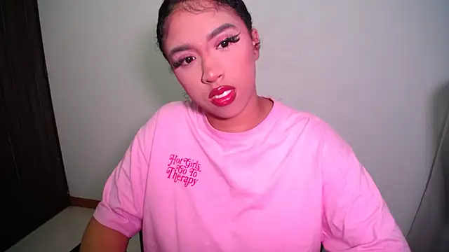 Snapshot of barbara_falcons chatting on 10-03-25, 05:26 barbara falcons online show from 10-03-25, 05:26