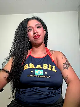 Snapshot of barbara_falcons chatting on 10-20-25, 05:30 barbara falcons online show from 10-20-25, 05:30