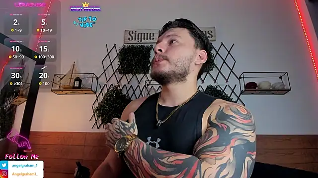 Snapshot of Angelgraham_1 chatting on 02-09-26, 04:55 Angelgraham 1 online show from 02-09-26, 04:55