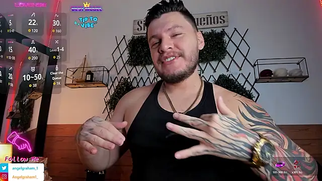 Snapshot of Angelgraham_1 chatting on 02-11-26, 04:34 Angelgraham 1 online show from 02-11-26, 04:34